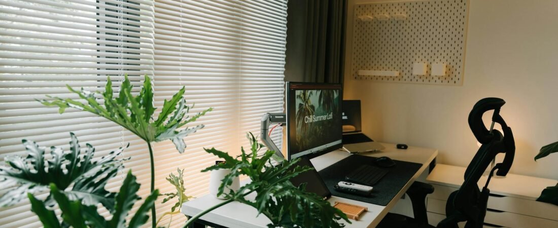 Why Your Desk Setup Feels Uncomfortable Even When Your Gear Is Expensive